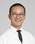 Benjamin Yang，医学博士