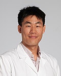Alexander Zha，医学博士