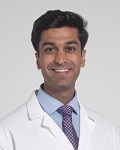 Akshay Sharma，医学博士