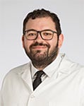 Joshua Santucci，医学博士