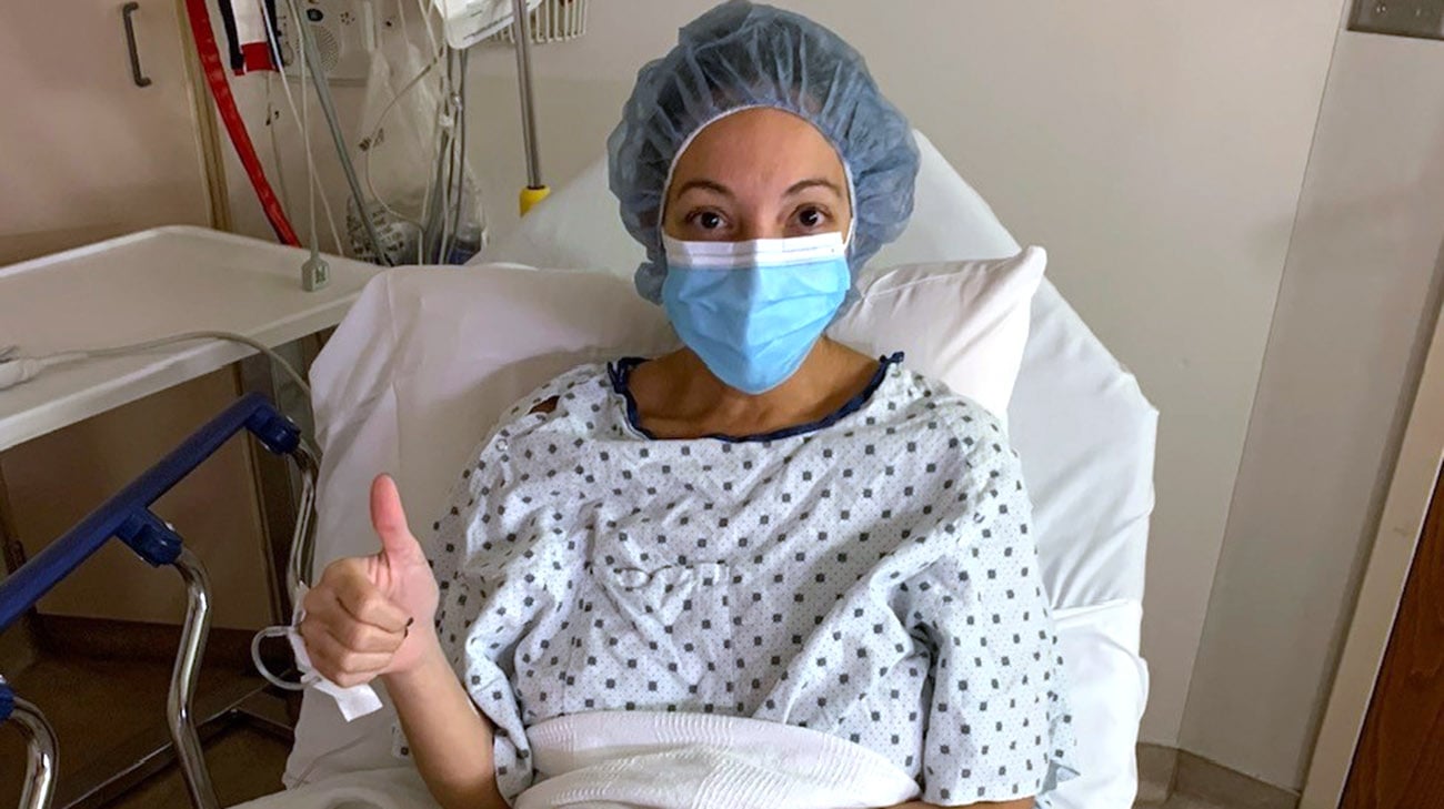 斯蒂芬妮在克利夫兰诊所接受肿瘤切除术前。